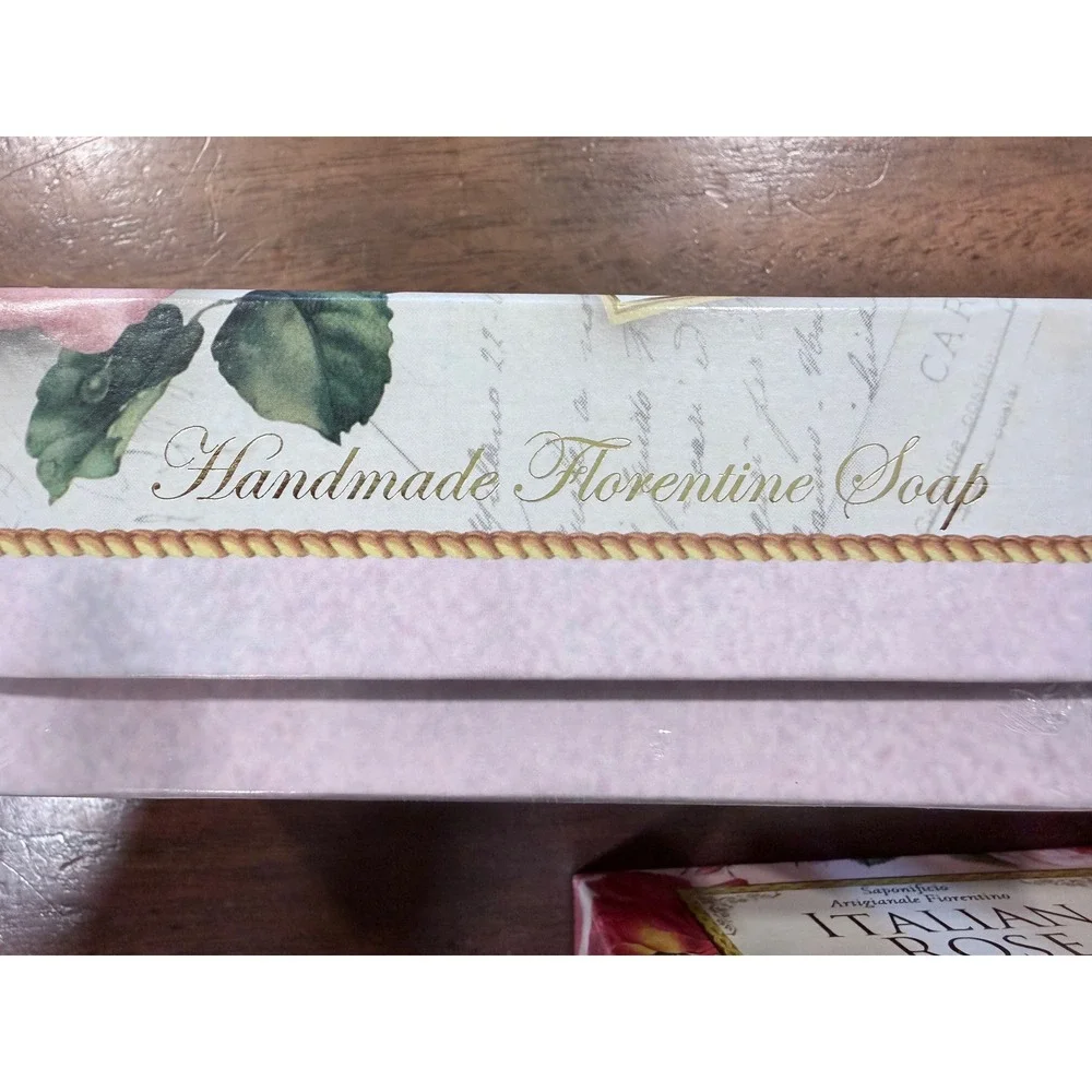 Saponificio Artigianale Fiorentino Italian Rose Scented Soap Set 3 Bars 10.5oz